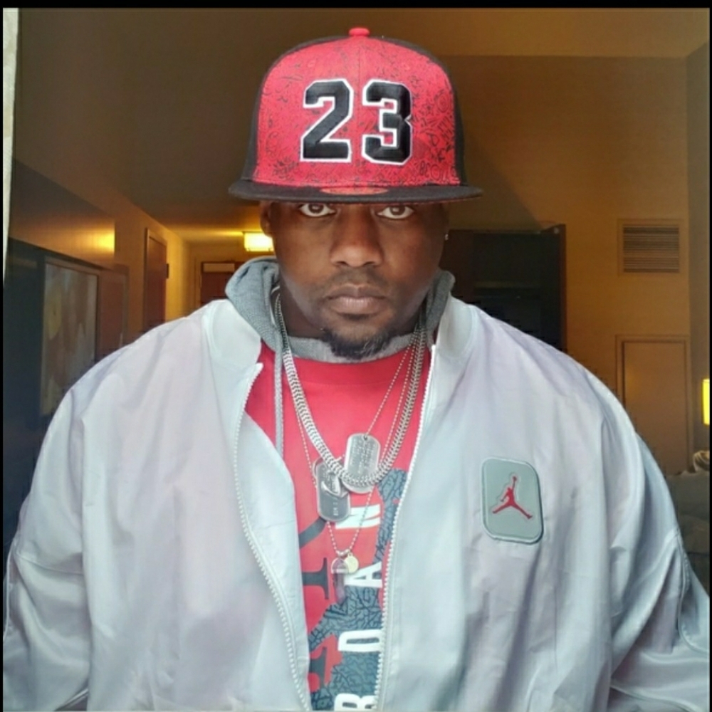 Meet your Posher, Linza